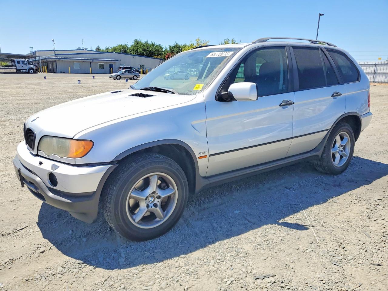 2001 BMW X5 3.0i, VIN WBAFA53541LM88538 — Перед