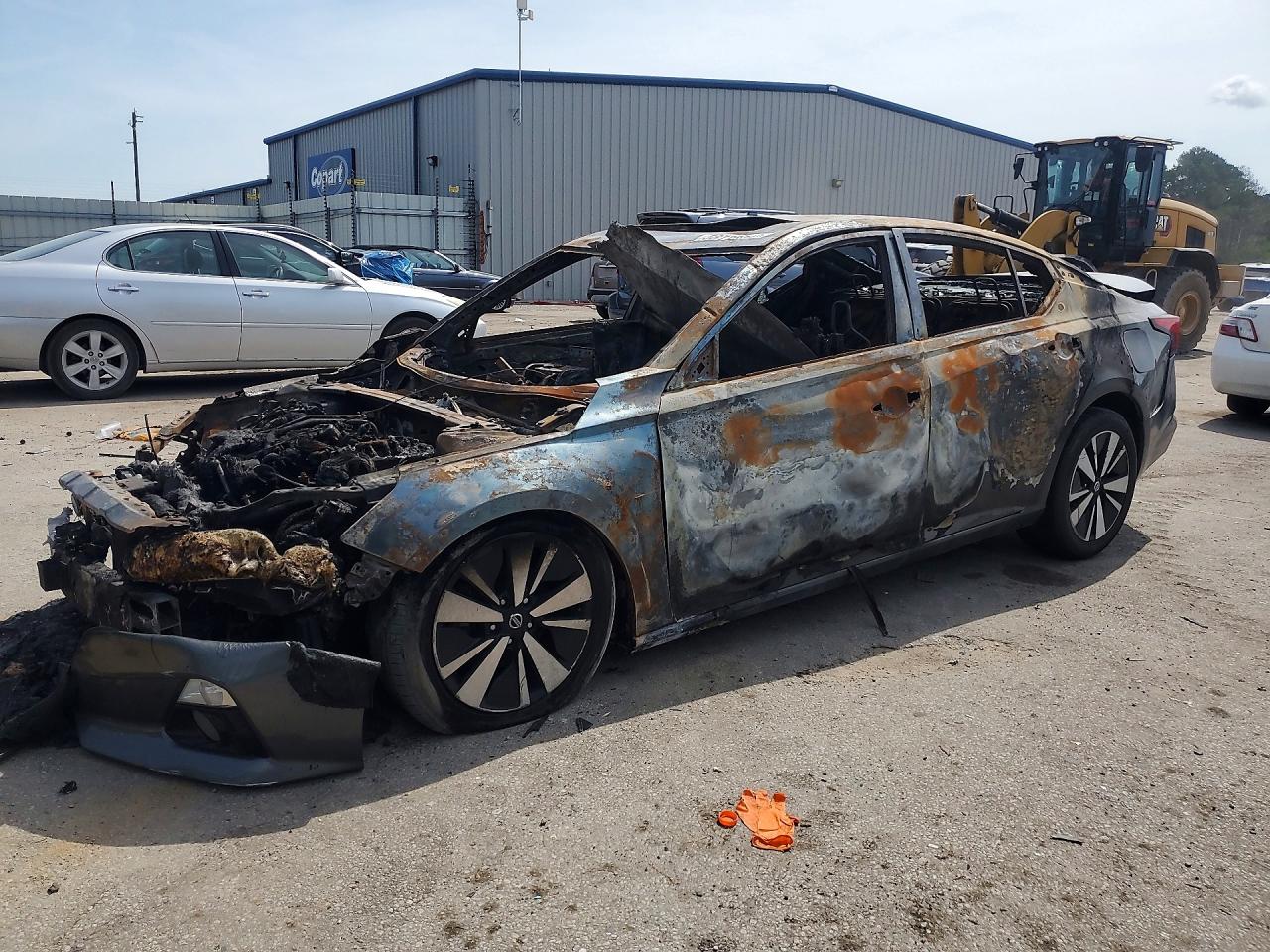 2019 Nissan Altima SL, VIN 1N4BL4EV3KC169626 — Burn