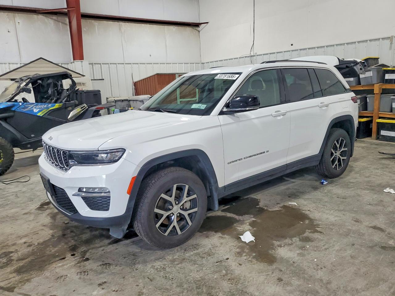 2023 Jeep Grand Cherokee Limited, VIN 1C4RJHBG2P8910595 — Rear end