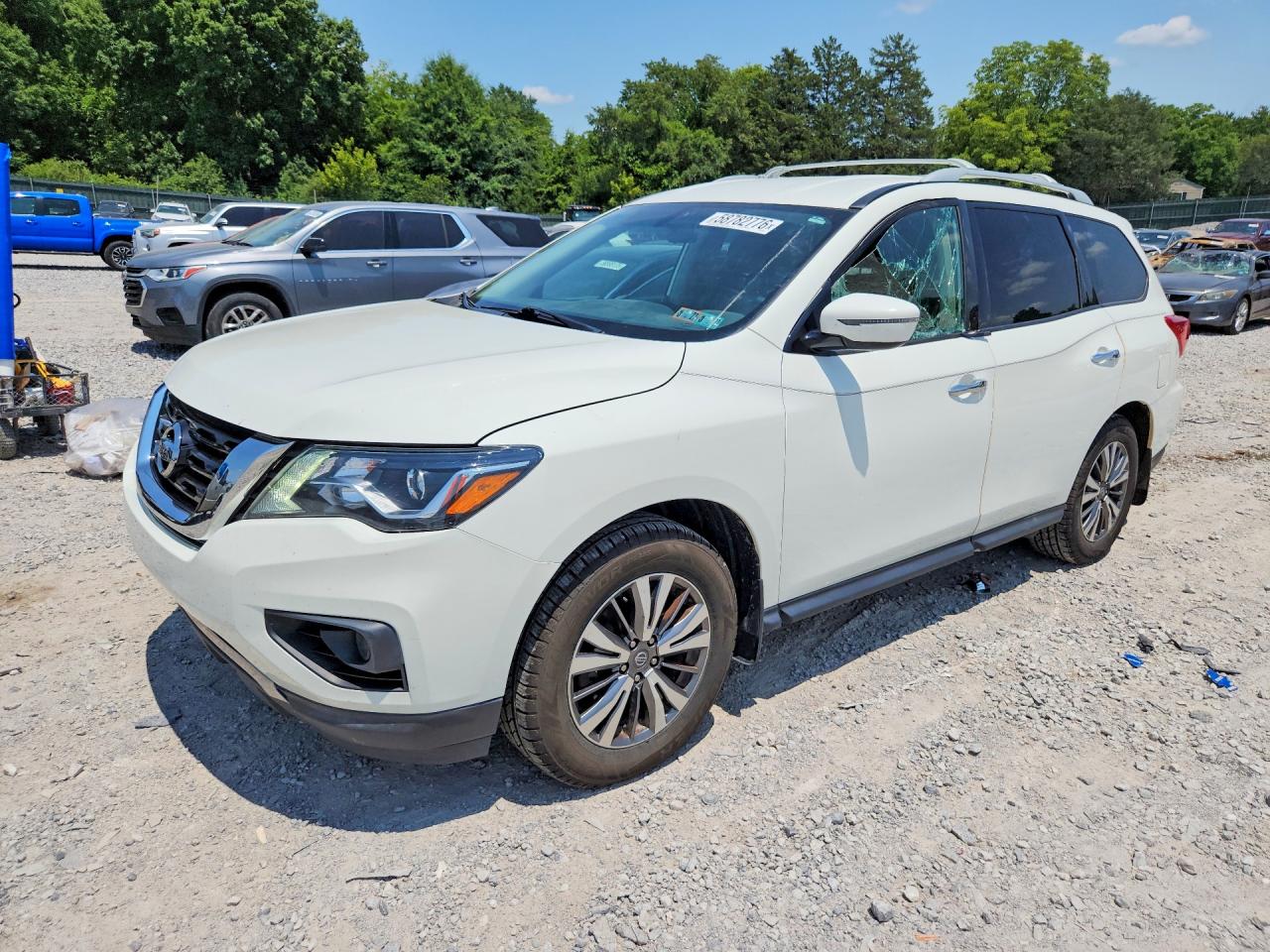 2019 Nissan Pathfinder SL, VIN 5N1DR2MM2KC606073 — Vandalism