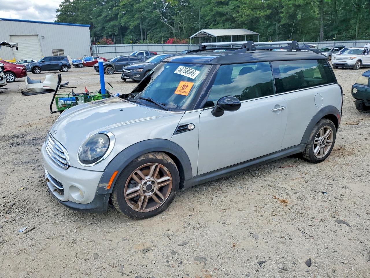 2011 MINI Clubman, VIN WMWZF3C5XBT188927 — Engine fire