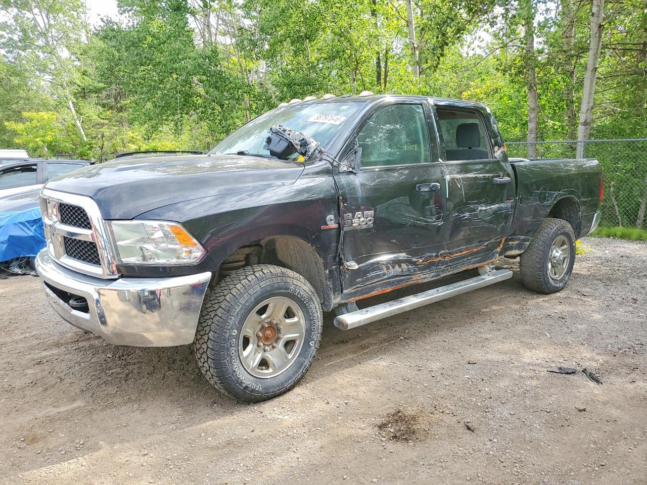2017 Ram 3500 Tradesman, VIN 3C63R3CL5HG662374 — Side