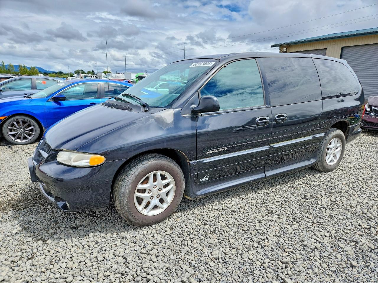 2000 Dodge Caravan SE, VIN 1B4GP44G9YB770171 — Механическое