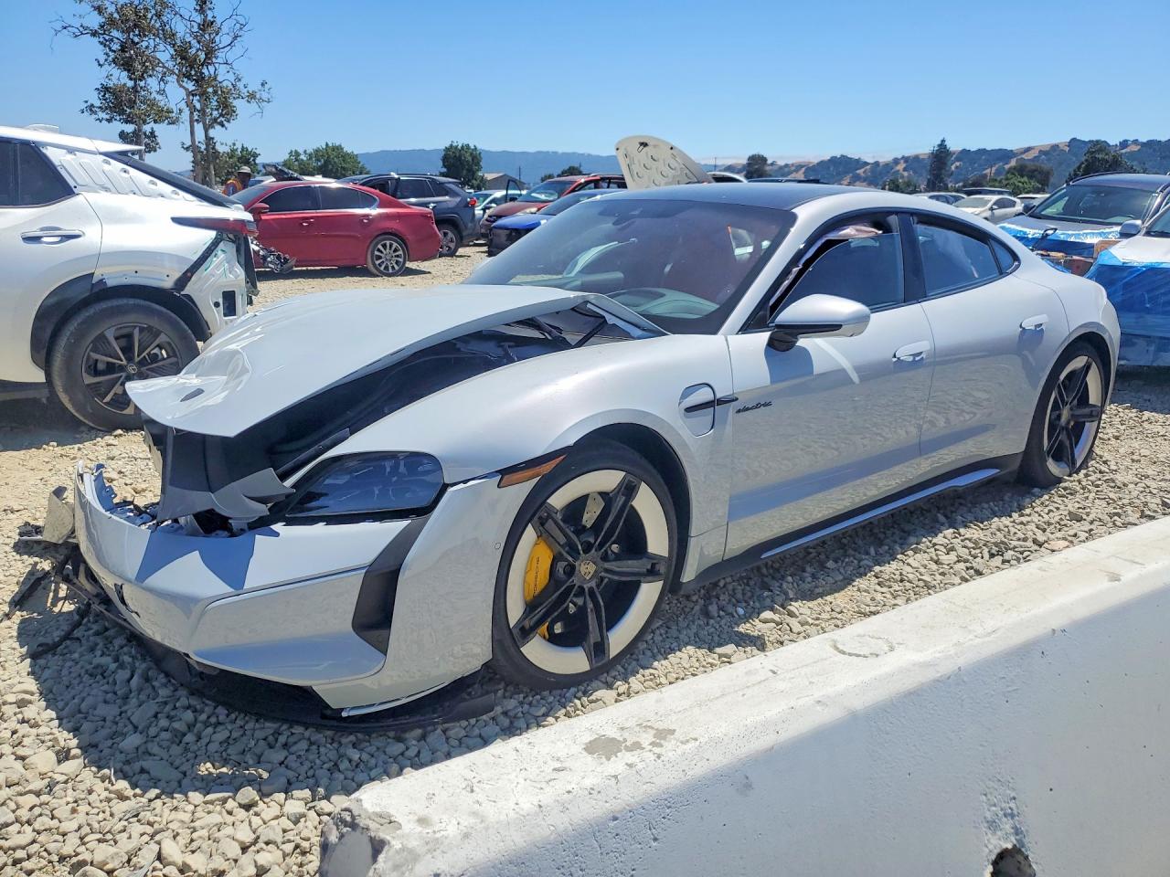 2025 Porsche Taycan Turbo, VIN WP0AC2Y18SSA55567 — Front end
