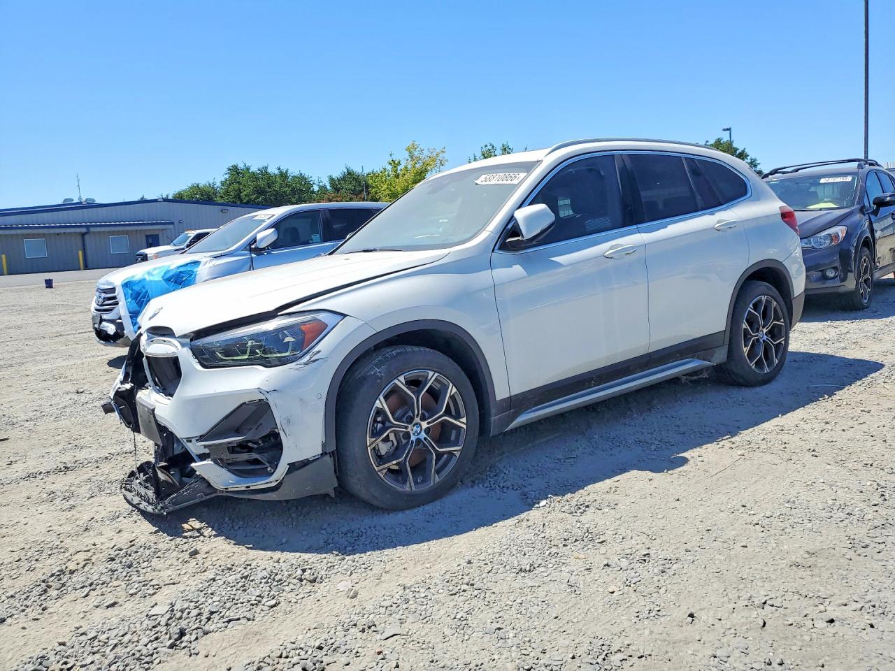 2022 BMW X1 sDrive28i, VIN WBXJG7C08N5U49380 — Front end