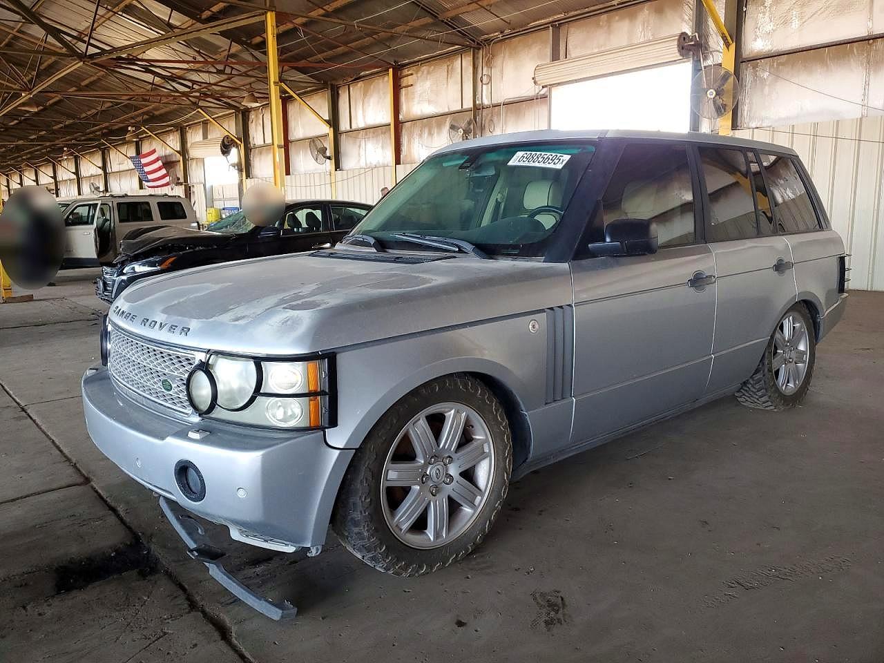 2008 Land Rover Range Rover HSE, VIN SALME15408A263933 — Normal wear