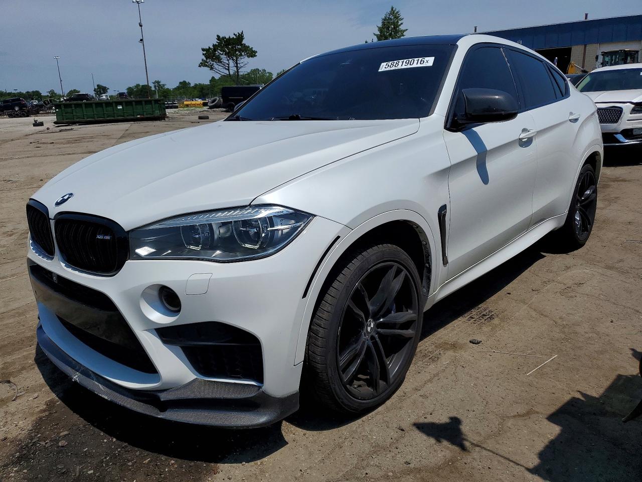 2017 BMW X6 M, VIN 5YMKW8C5XH0R43934 — Side