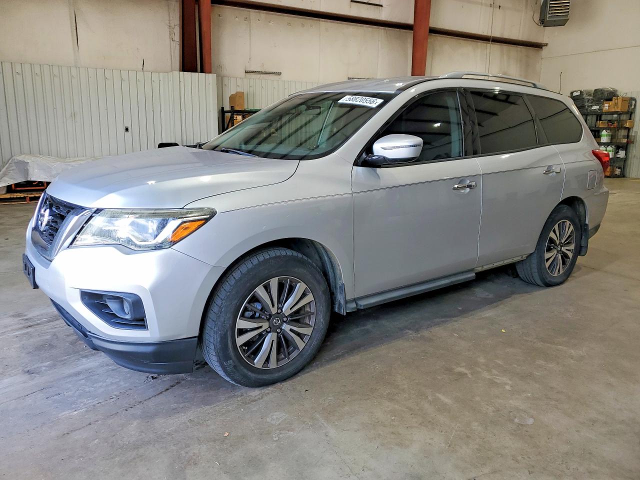 2017 Nissan Pathfinder S, VIN 5N1DR2MN7HC656923 — Механическое