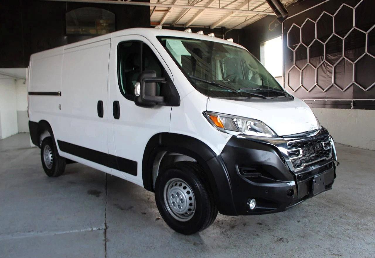 2024 Ram ProMaster Cargo Tradesman, VIN 3C6LRVAG3RE148490 — По всему кузову