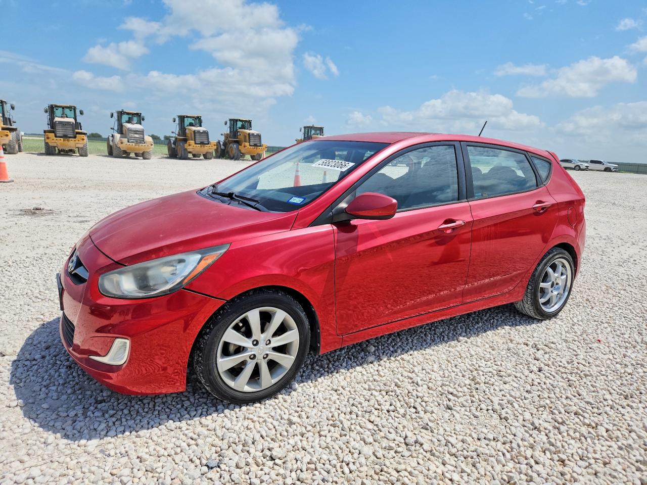 2012 Hyundai Accent SE, VIN KMHCU5AE3CU013424 — Side