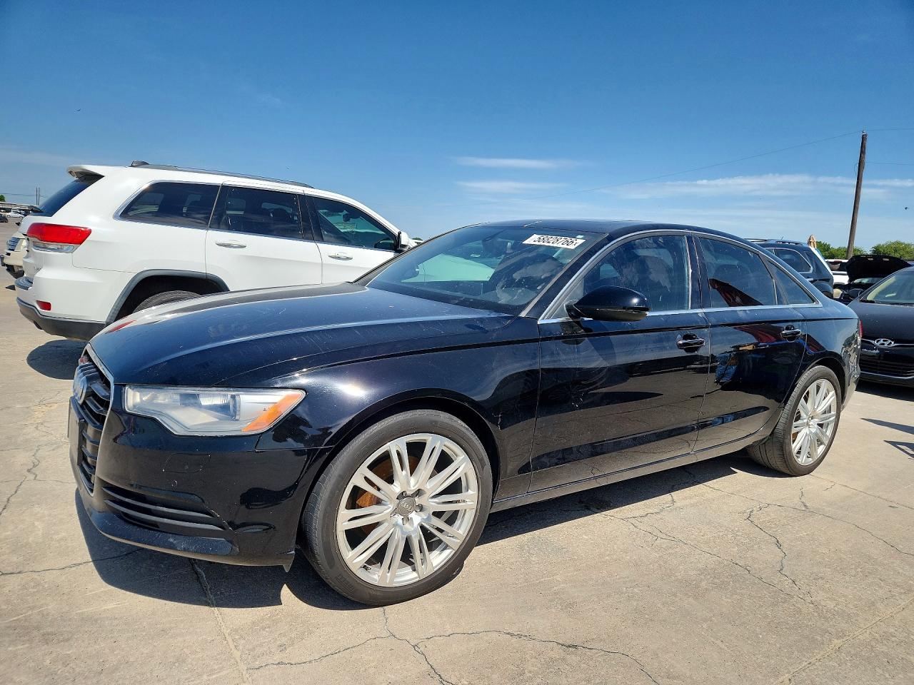 2013 Audi A6 Premium Plus, VIN WAUDFAFC6DN152409 — Перед