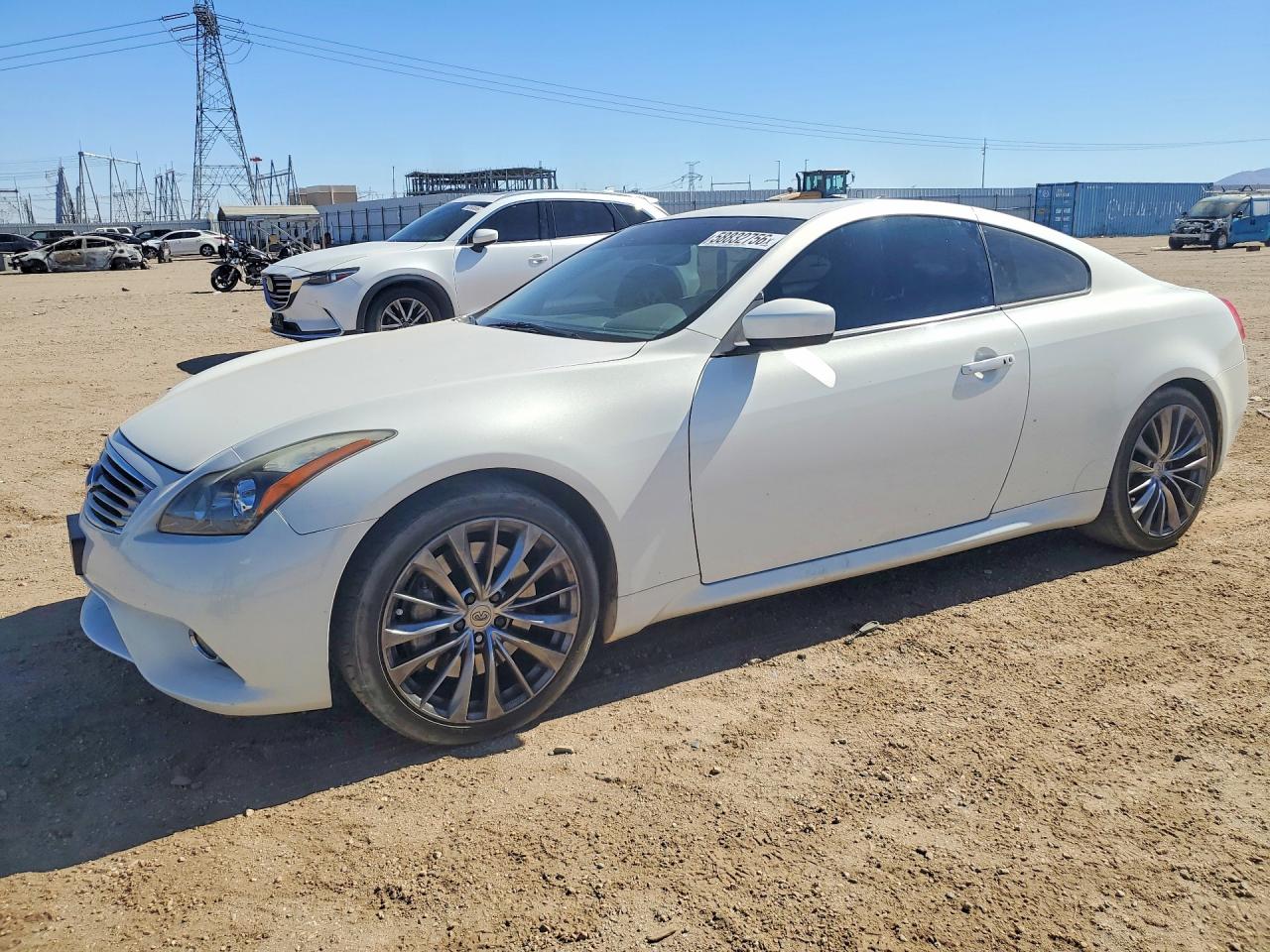 2011 Infiniti G37 Journey, VIN JN1CV6EK7BM214414 — Minor dents and scratches