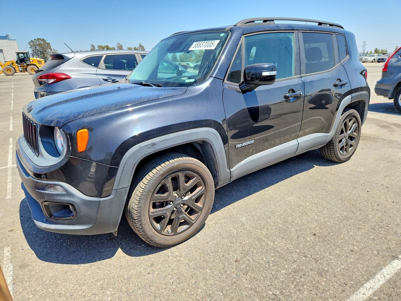 2016 Jeep Renegade Latitude, VIN ZACCJBBT7GPD78981 — Minor dents and scratches
