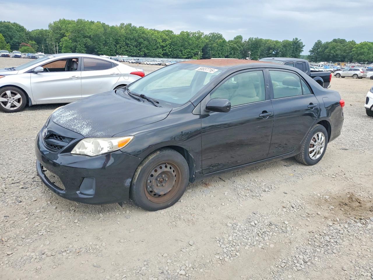 2011 Toyota Corolla LE, VIN JTDBU4EE4BJ105761 — Front end