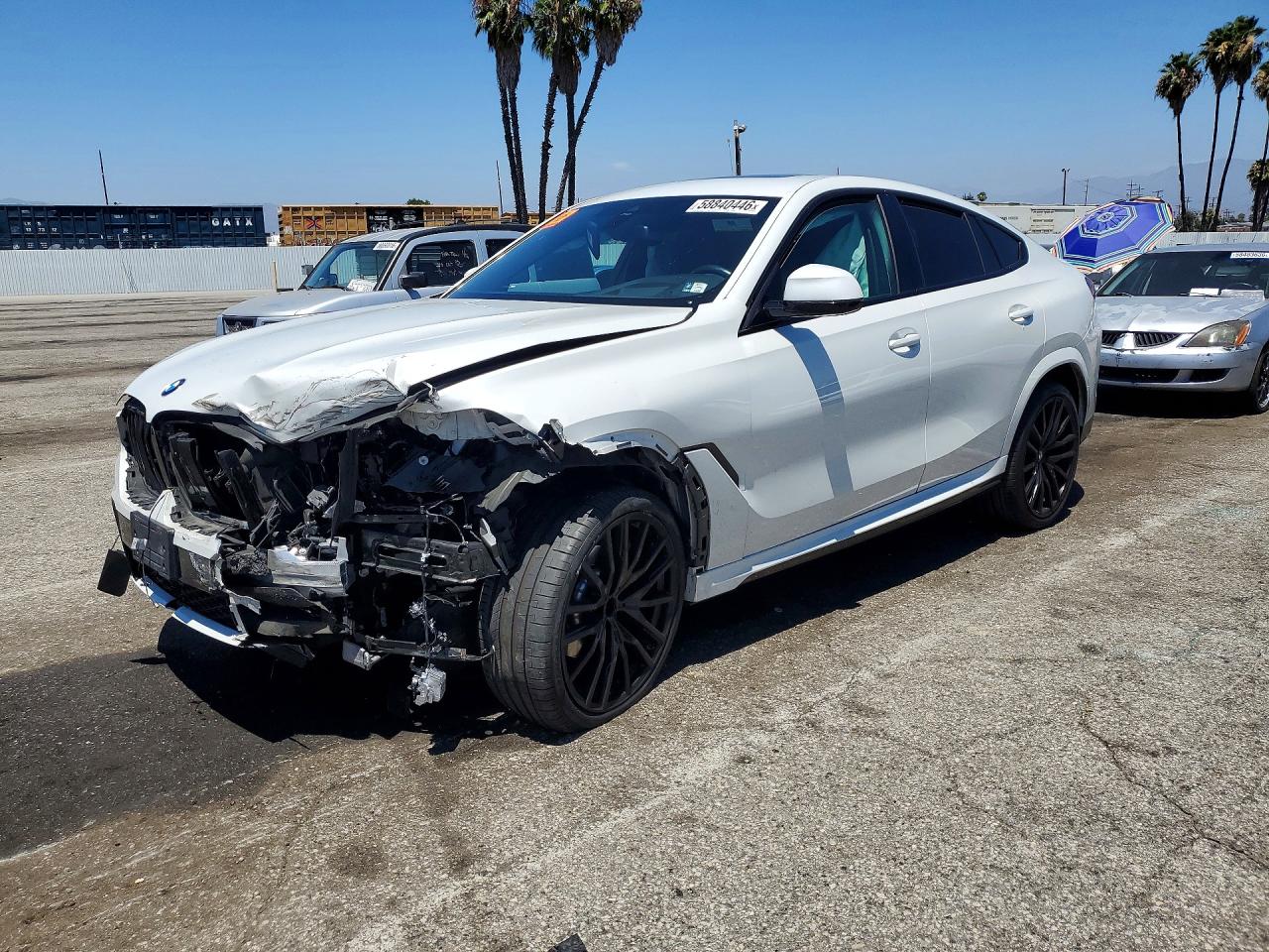 2023 BMW X6 xDrive40i, VIN 5UXCY6C01P9P02899 — Front end