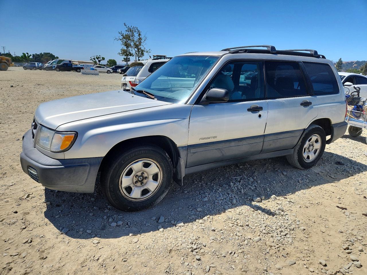 2000 Subaru Forester L, VIN JF1SF6359YH727514 — Бок