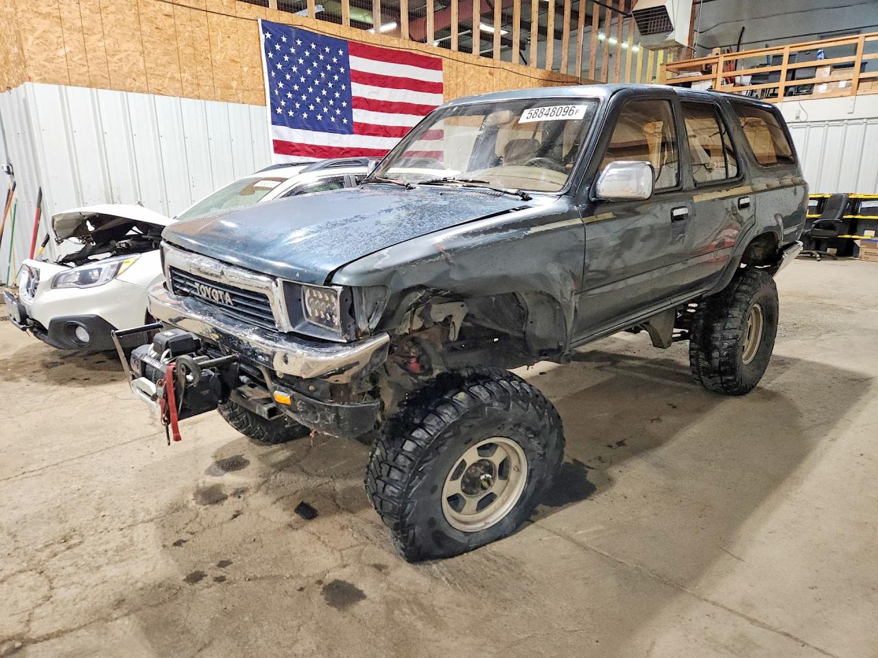 1991 Toyota 4Runner, VIN JT3VN39W2M0057357 — All over