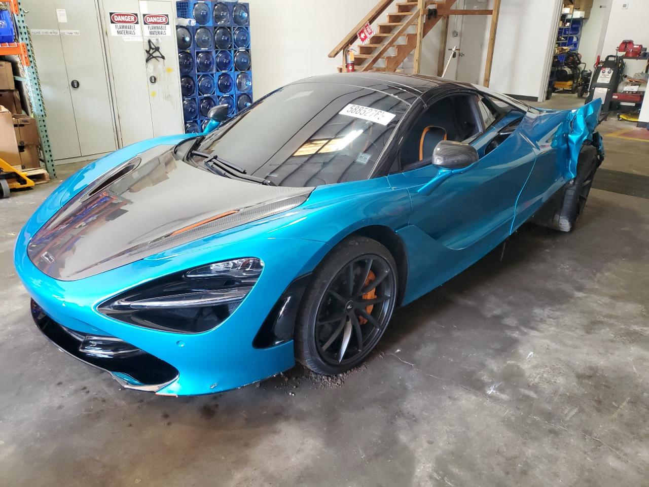 2020 McLaren 720S, VIN SBM14FCA5LW004375 — Rear end