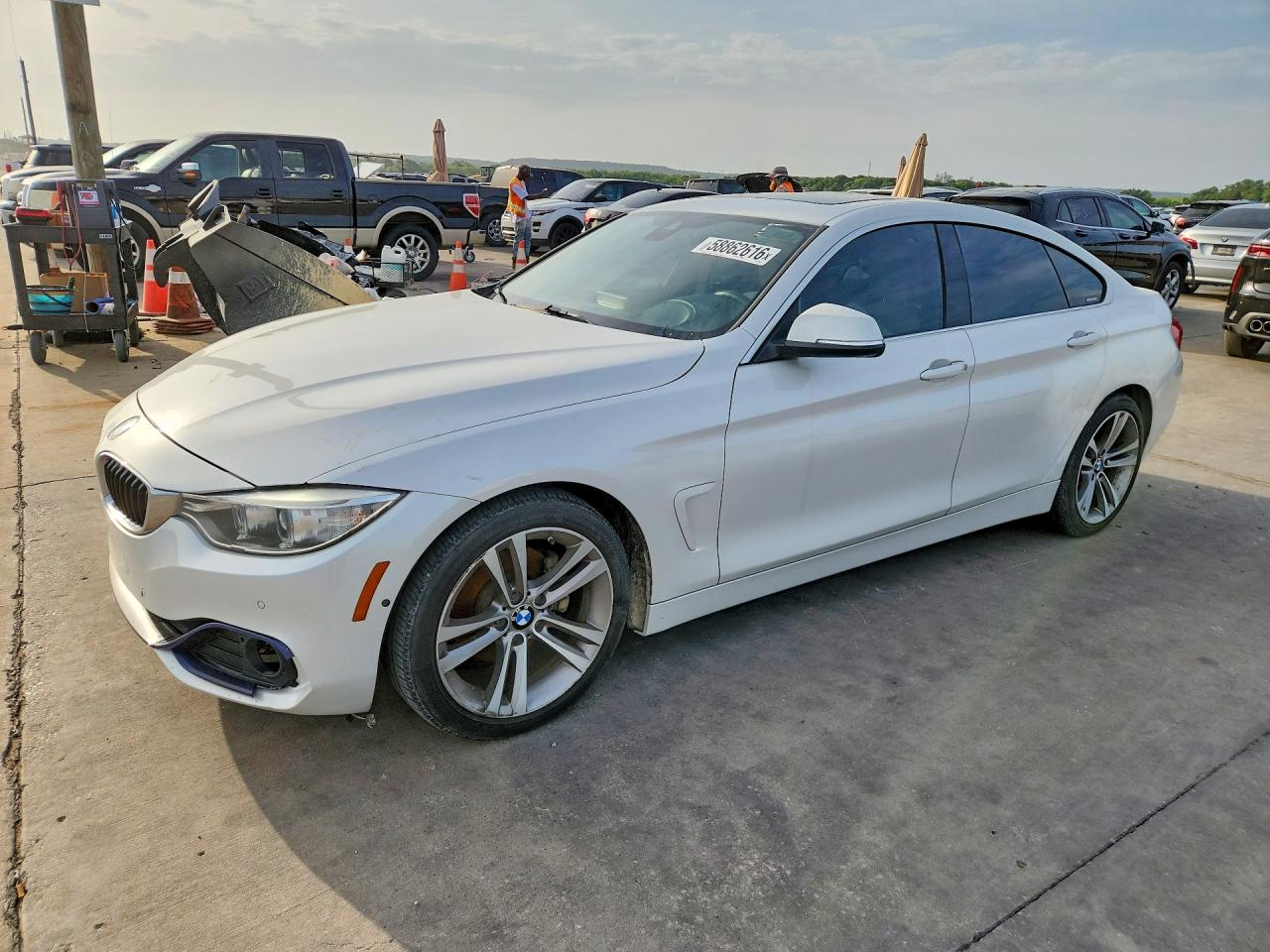 2016 BMW 4 Series 428i, VIN WBA4A9C57GGL88126 — Normal wear