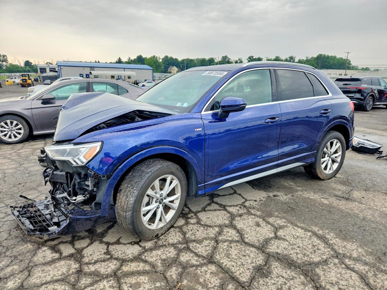 2022 Audi Q3 S line Premium Plus, VIN WA1EECF30N1054453 — Перед