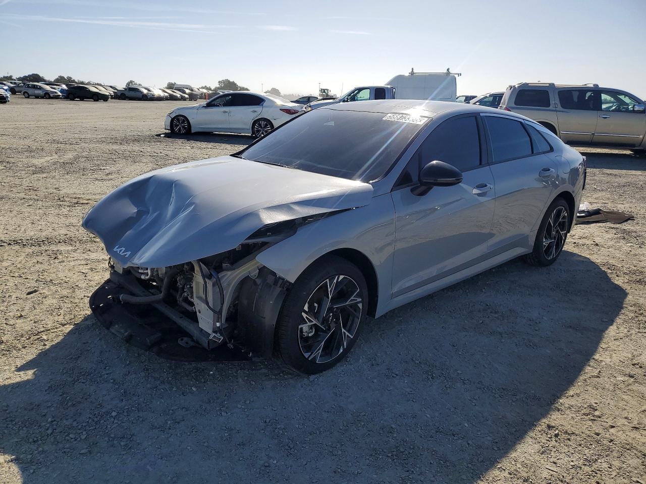 2025 Kia K5 GT-Line, VIN KNAG64J78S5394561 — Front end