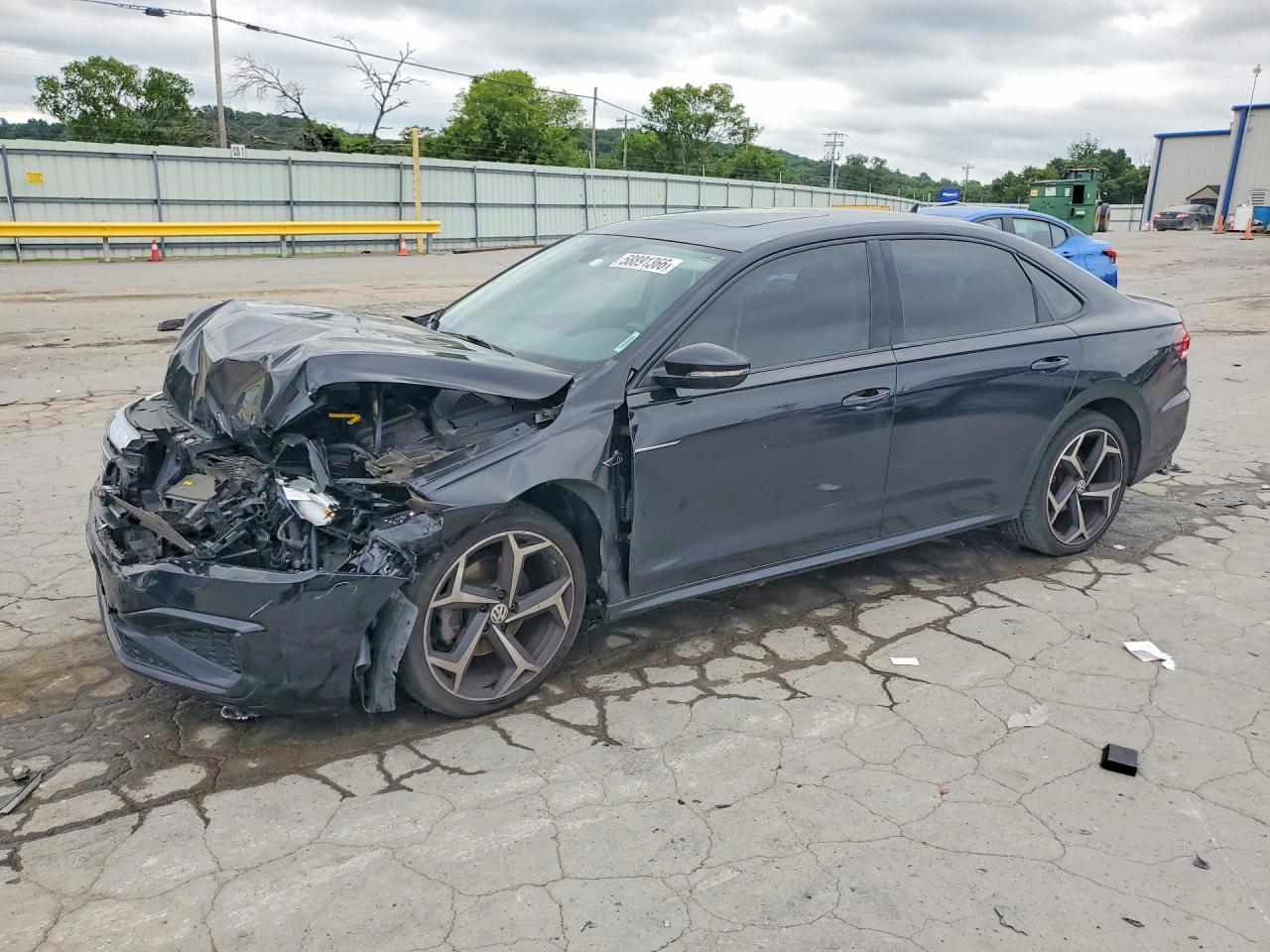 2020 Volkswagen Passat R-Line, VIN 1VWMA7A38LC023896 — Front end