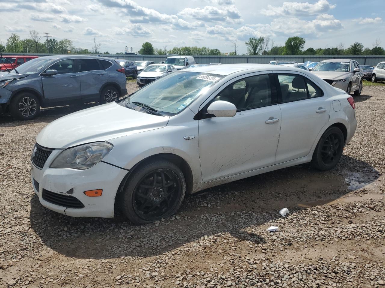 2012 Suzuki Kizashi SE, VIN JS2RE9A37C6100335 — Front end