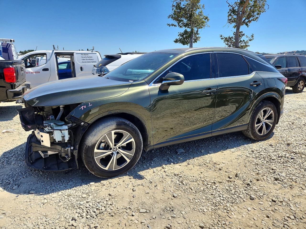 2023 Lexus RX 350h Premium Plus, VIN 2T2BBMCA3PC003467 — Перед
