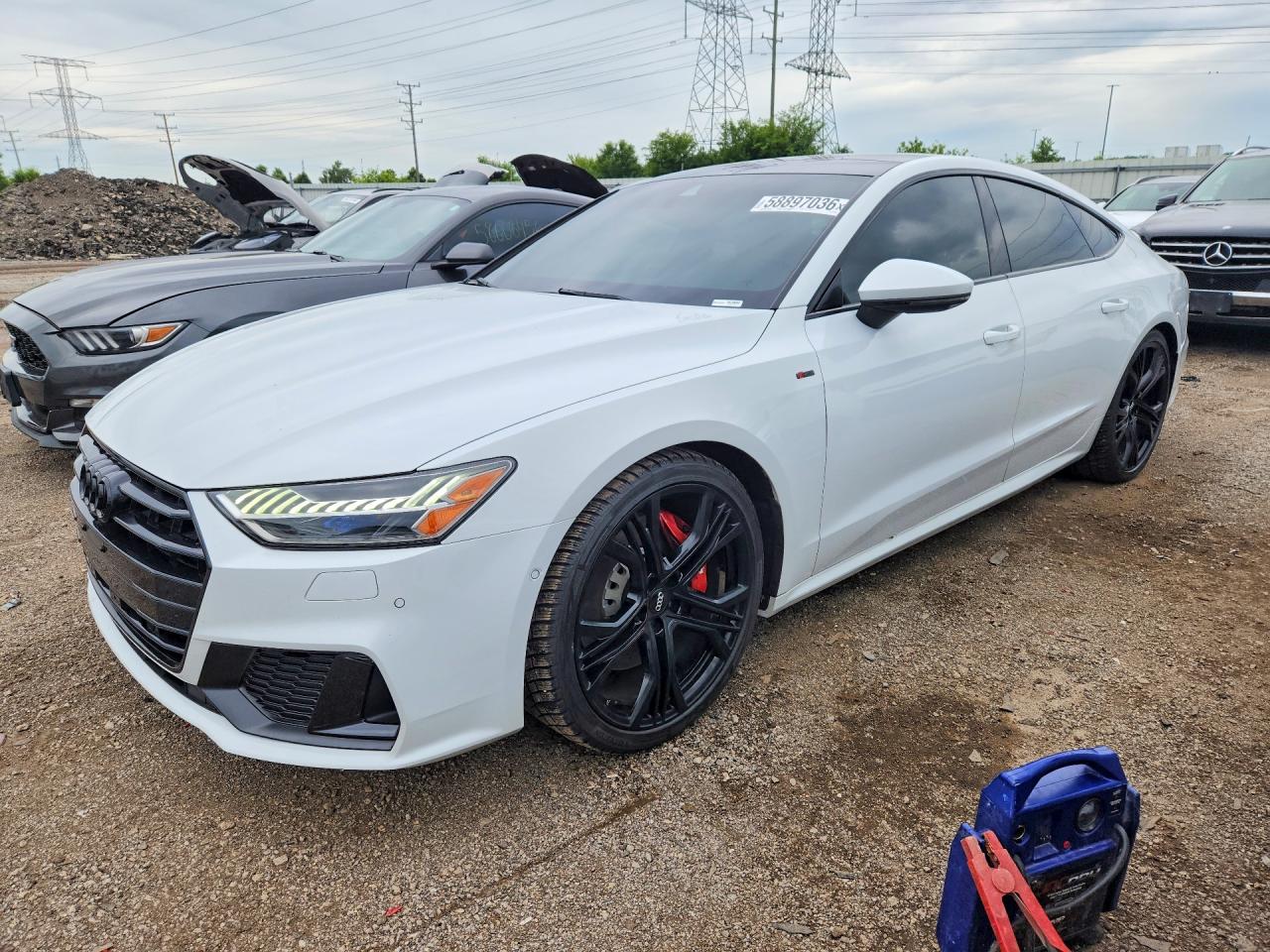2019 Audi A7 Prestige, VIN WAUV2AF21KN031386 — Front end