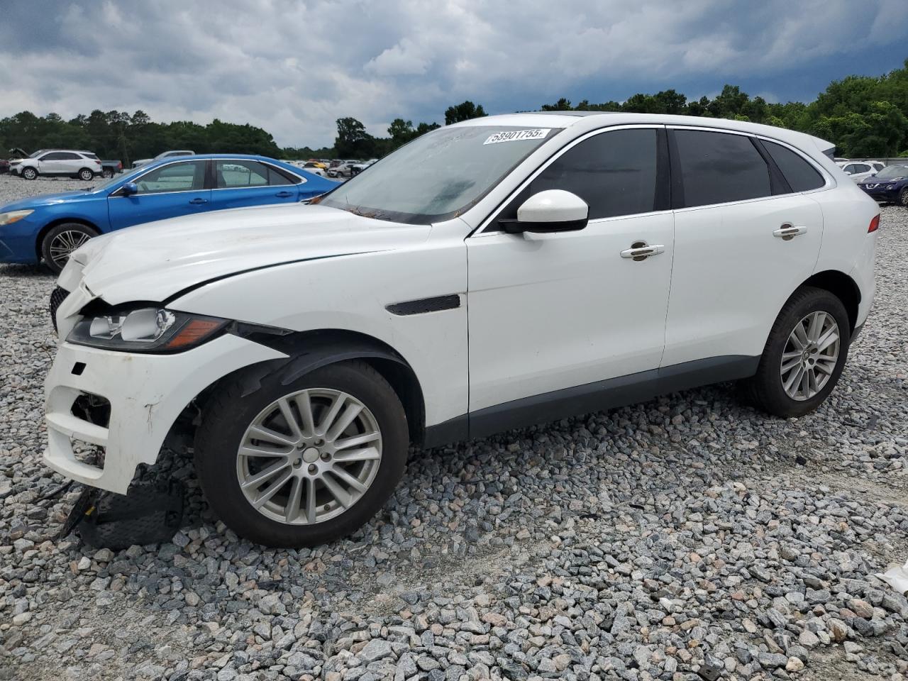2019 Jaguar F-Pace 25t Prestige, VIN SADCK2GX0KA391108 — Front end
