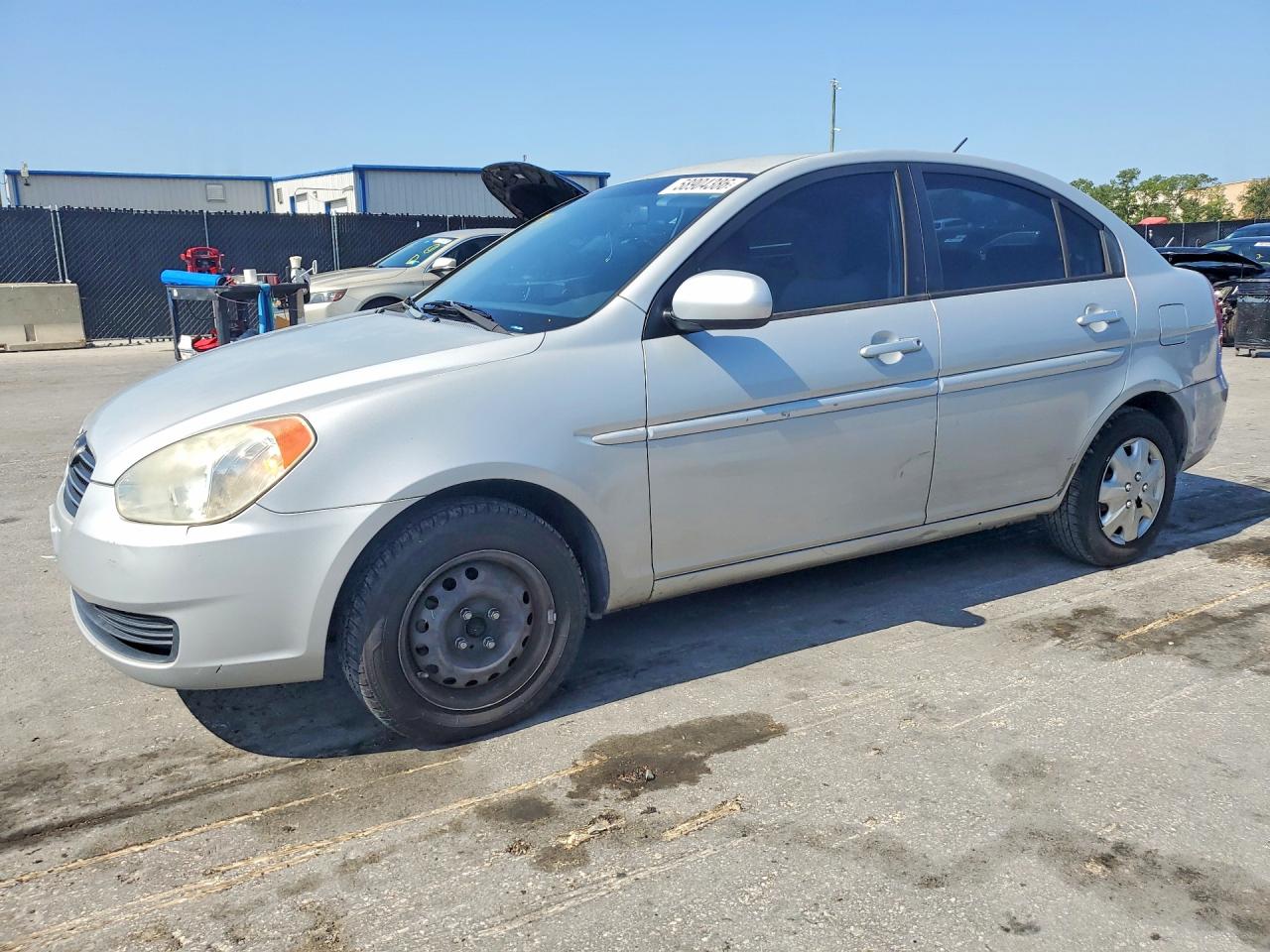 2010 Hyundai Accent GLS, VIN KMHCN4AC2AU419133 — Minor dents and scratches