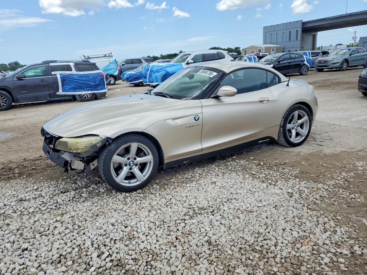 2009 BMW Z4 sDrive30i, VIN WBALM535X9E161149 — Перед