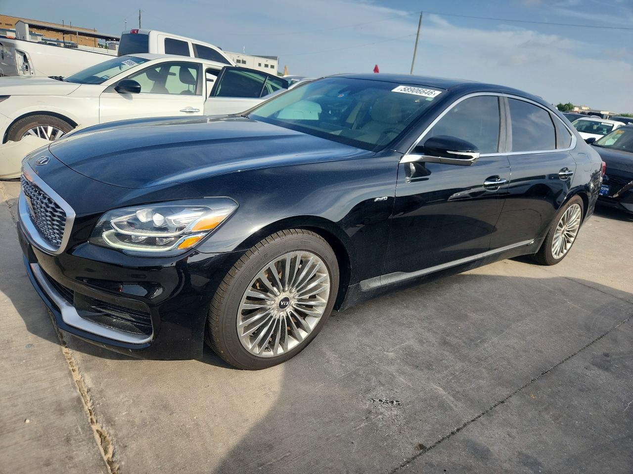 2019 Kia K900 Luxury, VIN KNAS34J69K6014471 — Water / flood