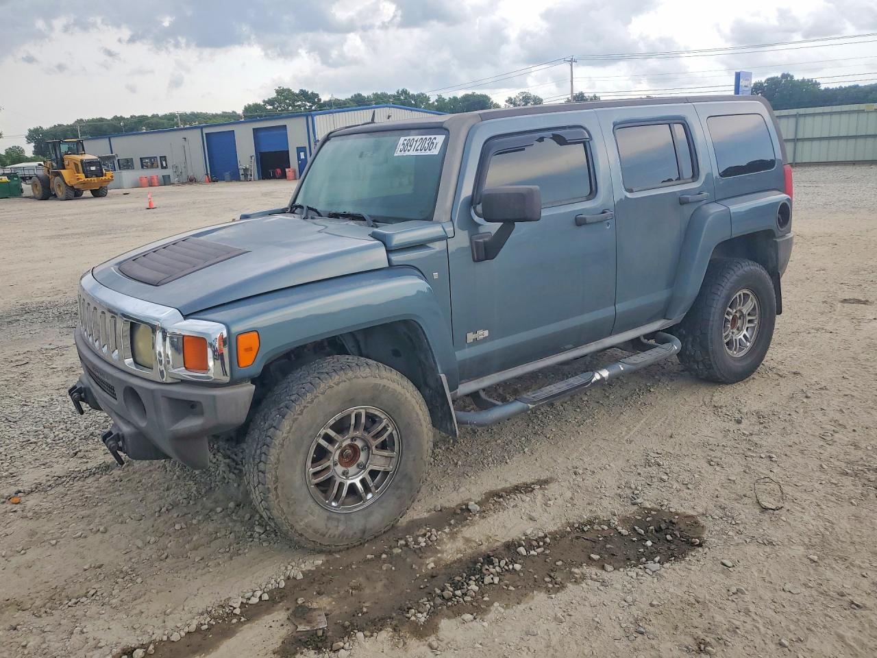 2007 Hummer H3 SUV, VIN 5GTDN13E078163476 — Minor dents and scratches
