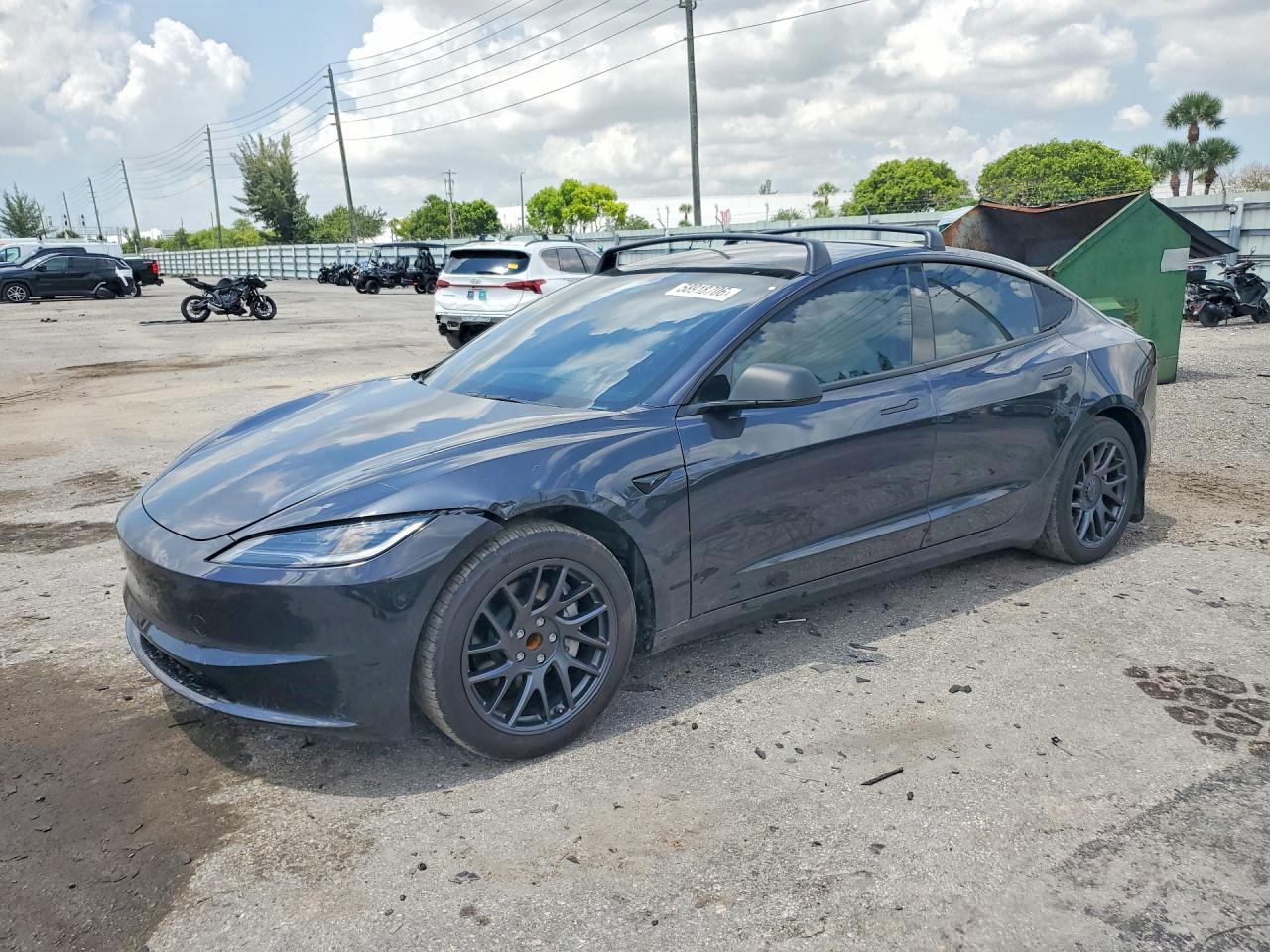 2025 Tesla Model 3 Long Range, VIN 5YJ3E1EA6SF998777 — Ранее повреждён