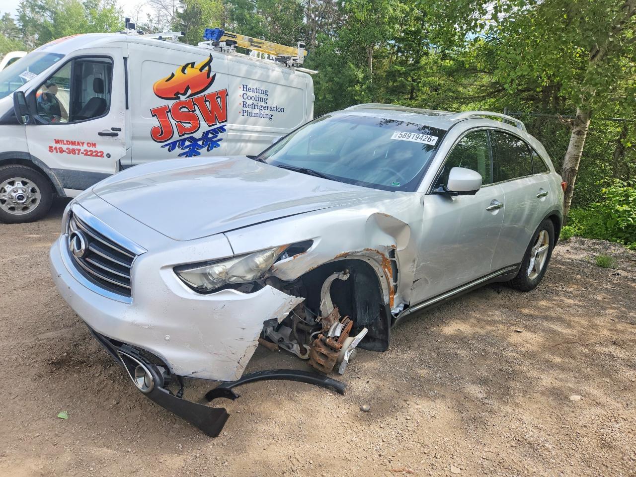 2012 Infiniti FX, VIN JN8AS1MW9CM150127 — Front end