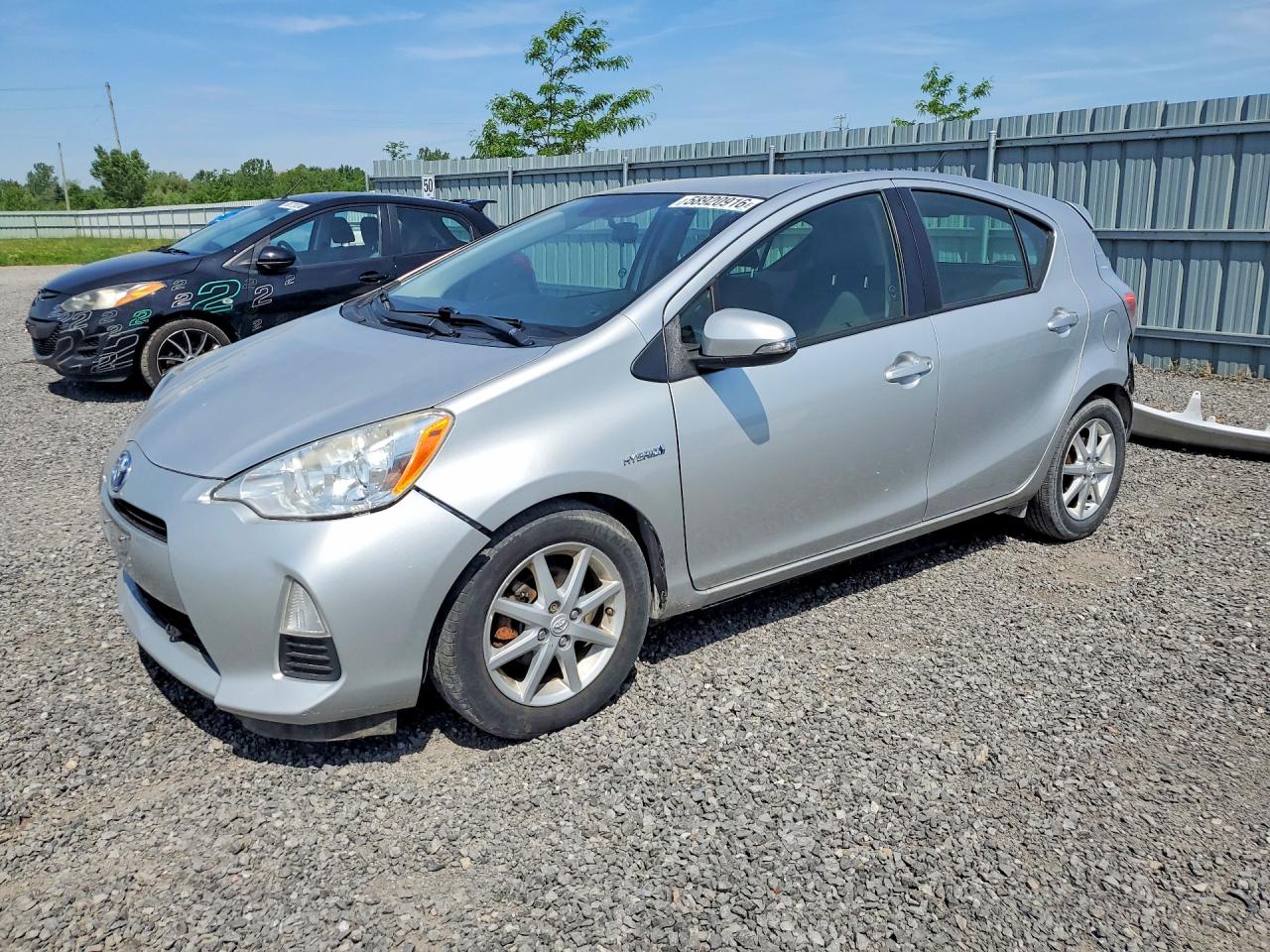 2014 Toyota Prius Three, VIN JTDKDTB37E1560931 — Rear end