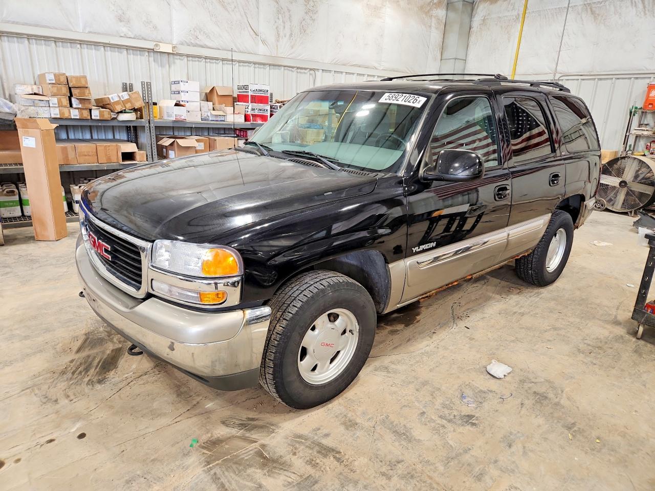 2000 GMC Yukon SLT, VIN 1GKEK13T9YJ196106 — Normal wear