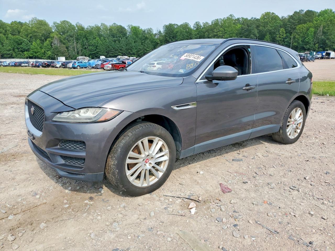 2017 Jaguar F-Pace 35t Prestige, VIN SADCK2BV8HA054264 — Фото с аукциона 1 of 6