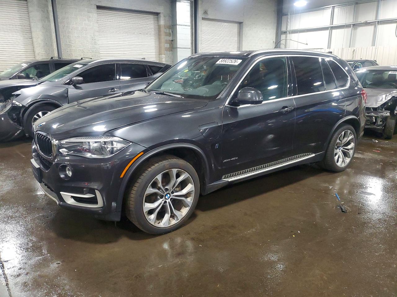 2018 BMW X5 xDrive40e, VIN 5UXKT0C53J0W01989 — Механическое