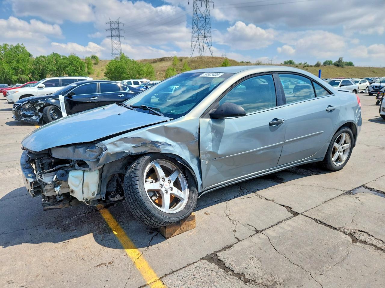 2007 Pontiac G6 G6, VIN 1G2ZG58N074273723 — Front end