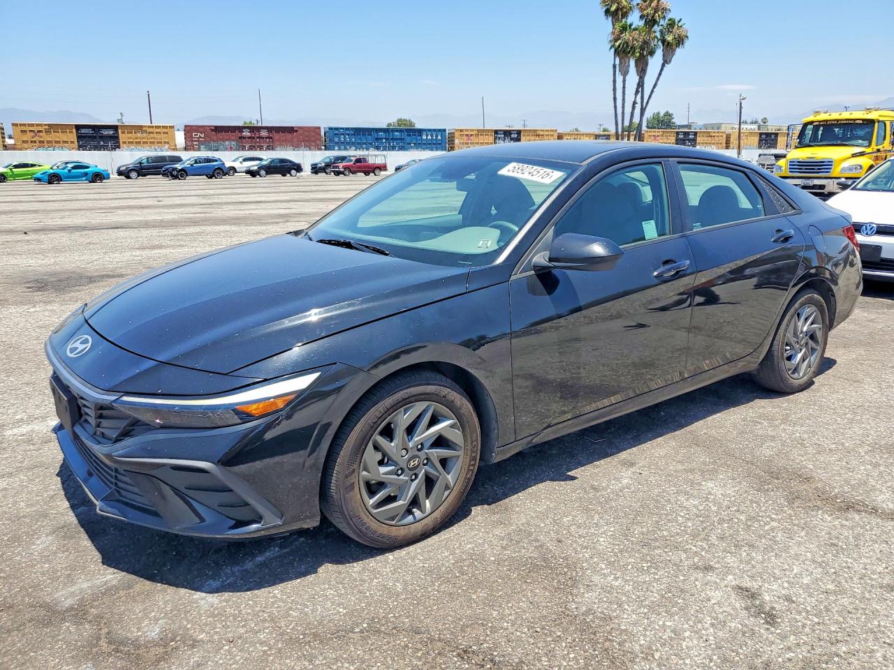 2024 Hyundai Elantra Blue, VIN KMHLM4DJ9RU103107 — Front end