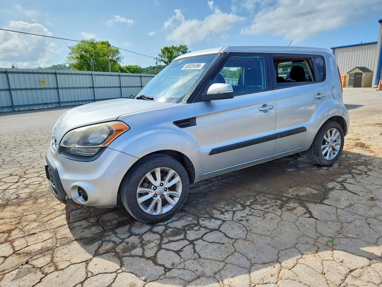 2012 Kia Soul +, VIN KNDJT2A61C7440170 — Front end