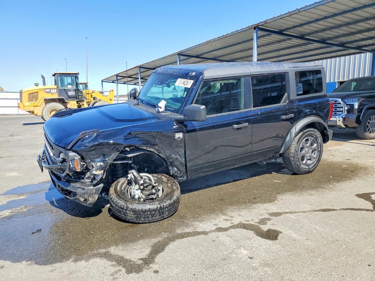 2026 Ford Bronco Big Bend, VIN 1FMDE7BH1TLA69311 — Front end