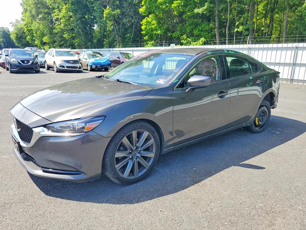 2019 Mazda 6 Touring, VIN JM1GL1VM3K1506104 — Зад