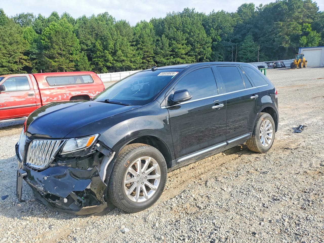 2013 Lincoln MKX, VIN 2LMDJ6JK9DBL14395 — Front end