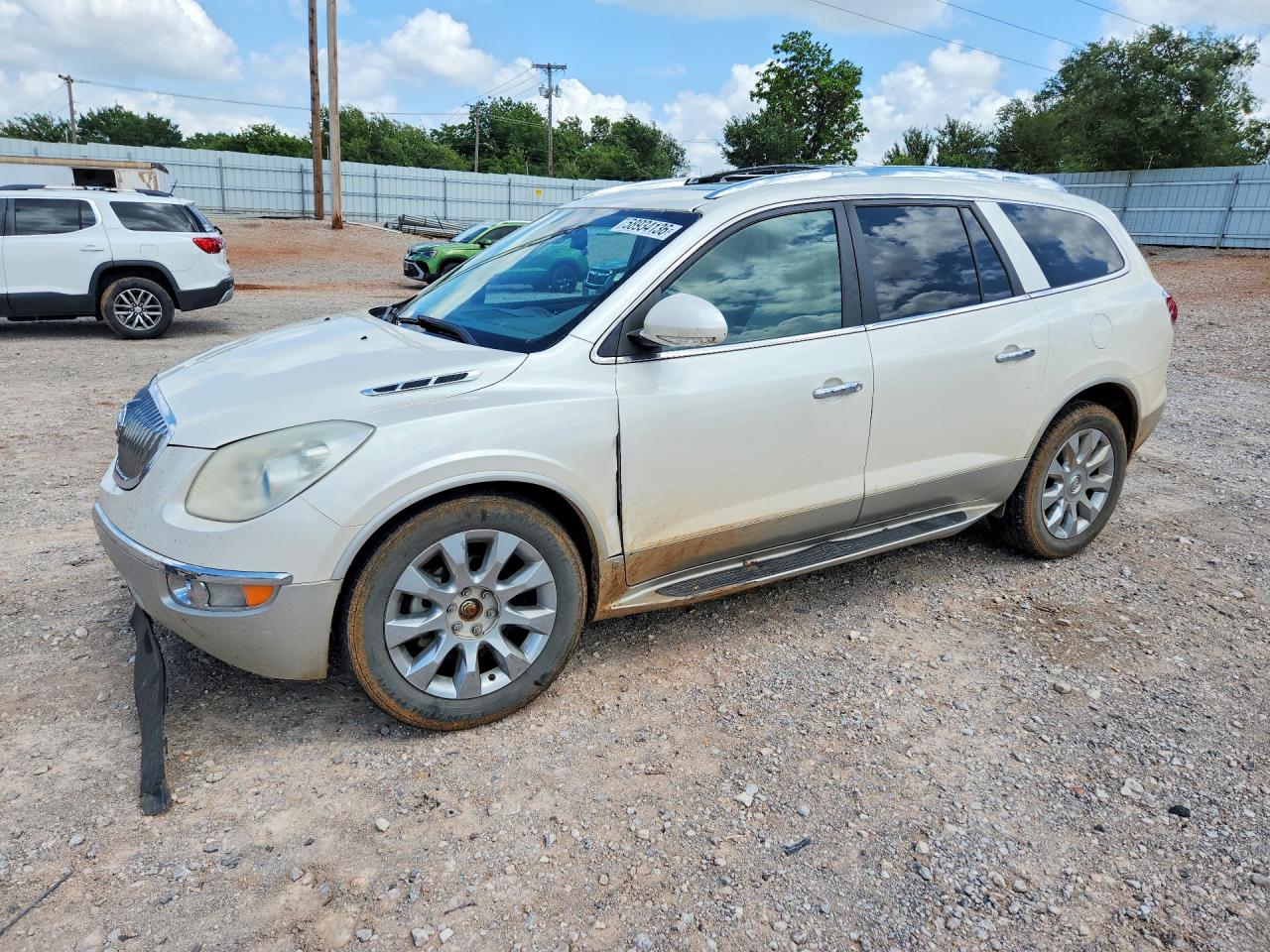 2010 Buick Enclave CXL, VIN 5GALRCED3AJ197016 — Перед