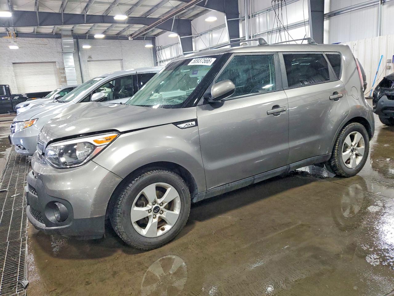 2017 Kia Soul, VIN KNDJN2A2XH7412415 — Перед