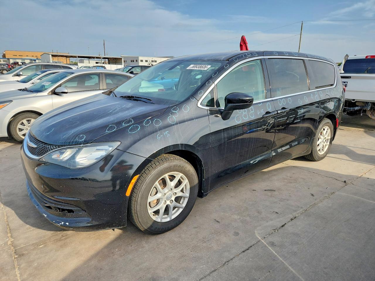 2018 Chrysler Pacifica Touring, VIN 2C4RC1DG1JR186246 — Hail
