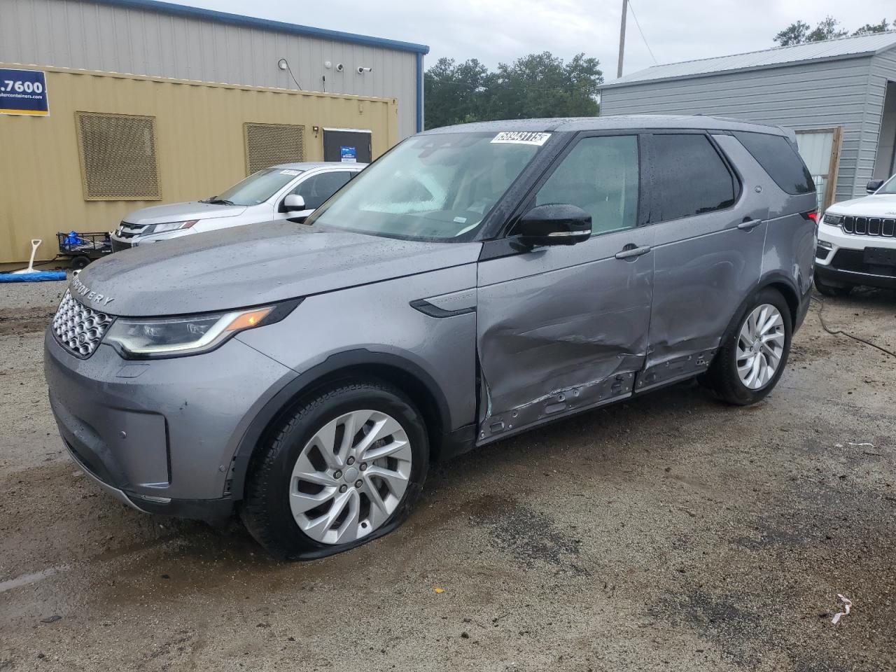 2025 Land Rover Discovery S, VIN SALRJ2FX4S2504023 — Side